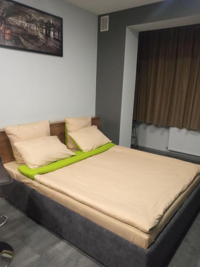 Apartment Yes 41 Ujgorod Dış mekan fotoğraf